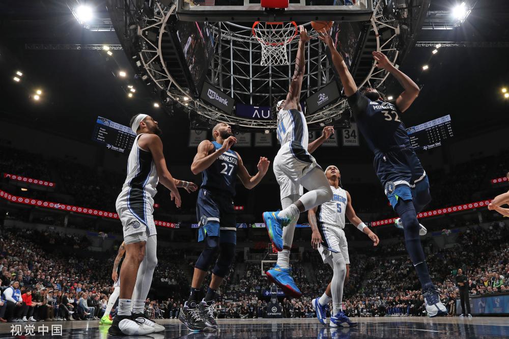 馬丁內斯的 馬丁內斯的